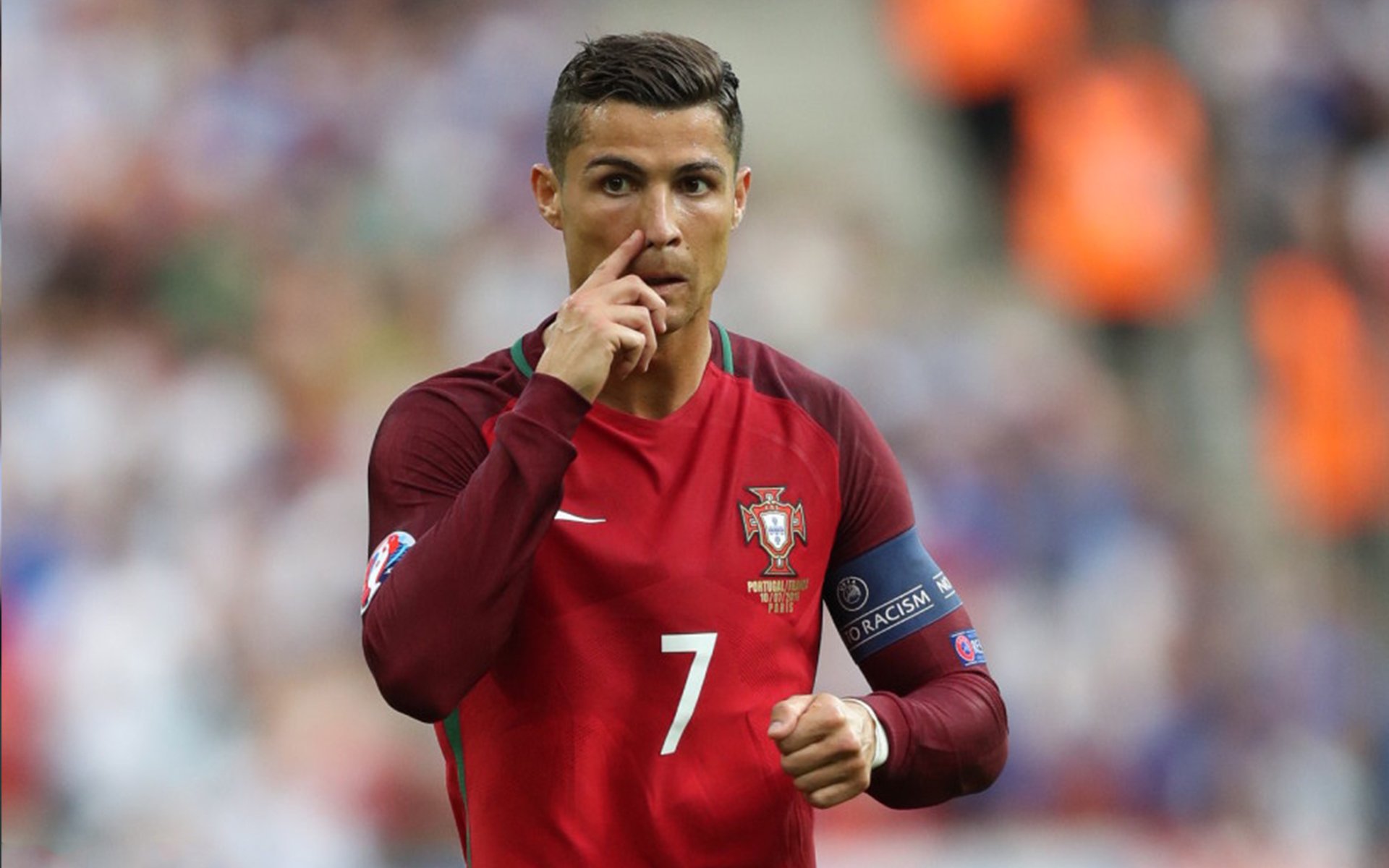 逆转烈焰,当墨西哥奇迹点燃圣西罗,伊布用不屈重写足球神话